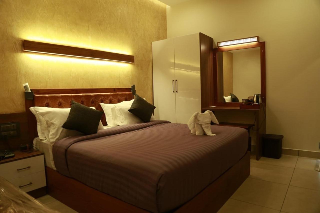 Hotel Casa Orchid Alappuzha Exterior foto